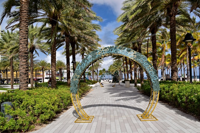 Fort Lauderdale CrossPoint Title & Escrow Group